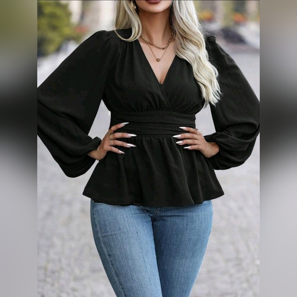 Boutique Tops - NEW Chic Ruched Waist Lantern Sleeve Peplum Top Blouse Plus Black